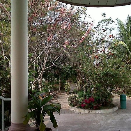 Kasem Garden Hotel Surin Ban Nong Tao Eksteriør bilde