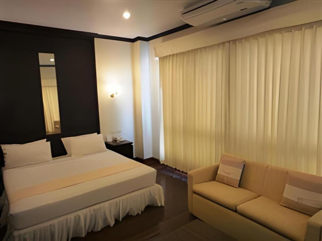 Kasem Garden Hotel Surin Ban Nong Tao Eksteriør bilde