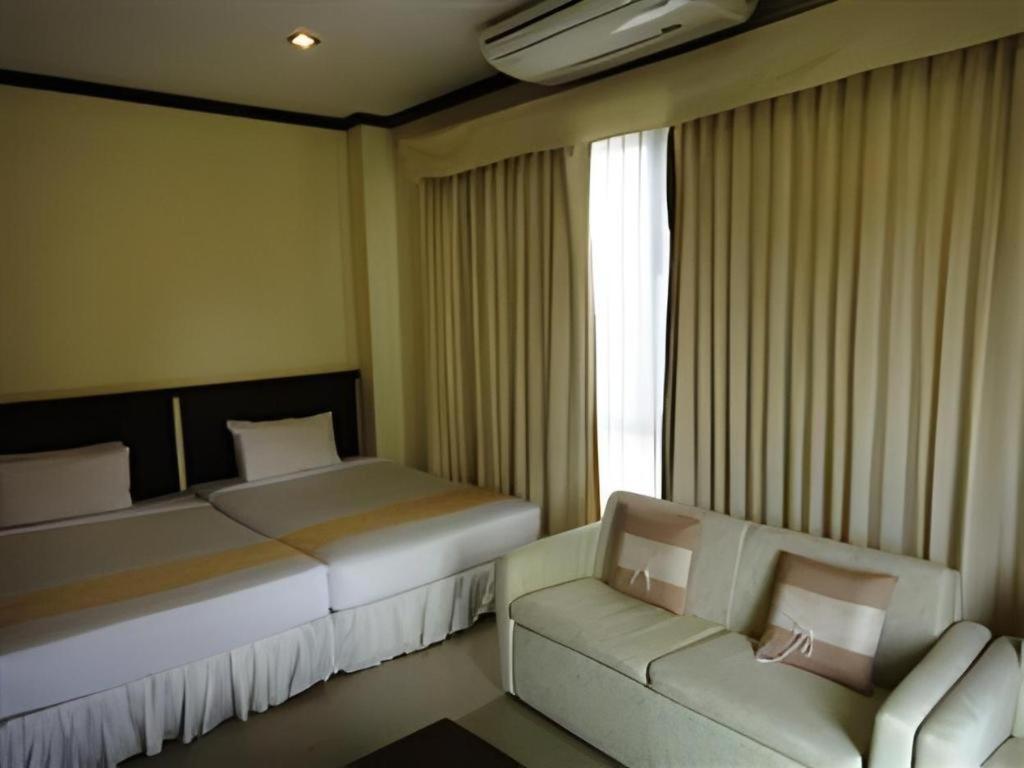 Kasem Garden Hotel Surin Ban Nong Tao Eksteriør bilde